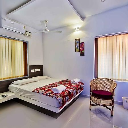 Rams Guest House Near Lulu Mall Thiruvananthapuram Zewnętrze zdjęcie