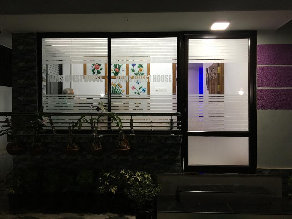 Rams Guest House Near Lulu Mall Thiruvananthapuram Zewnętrze zdjęcie